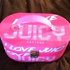 Juicy Couture make- up case